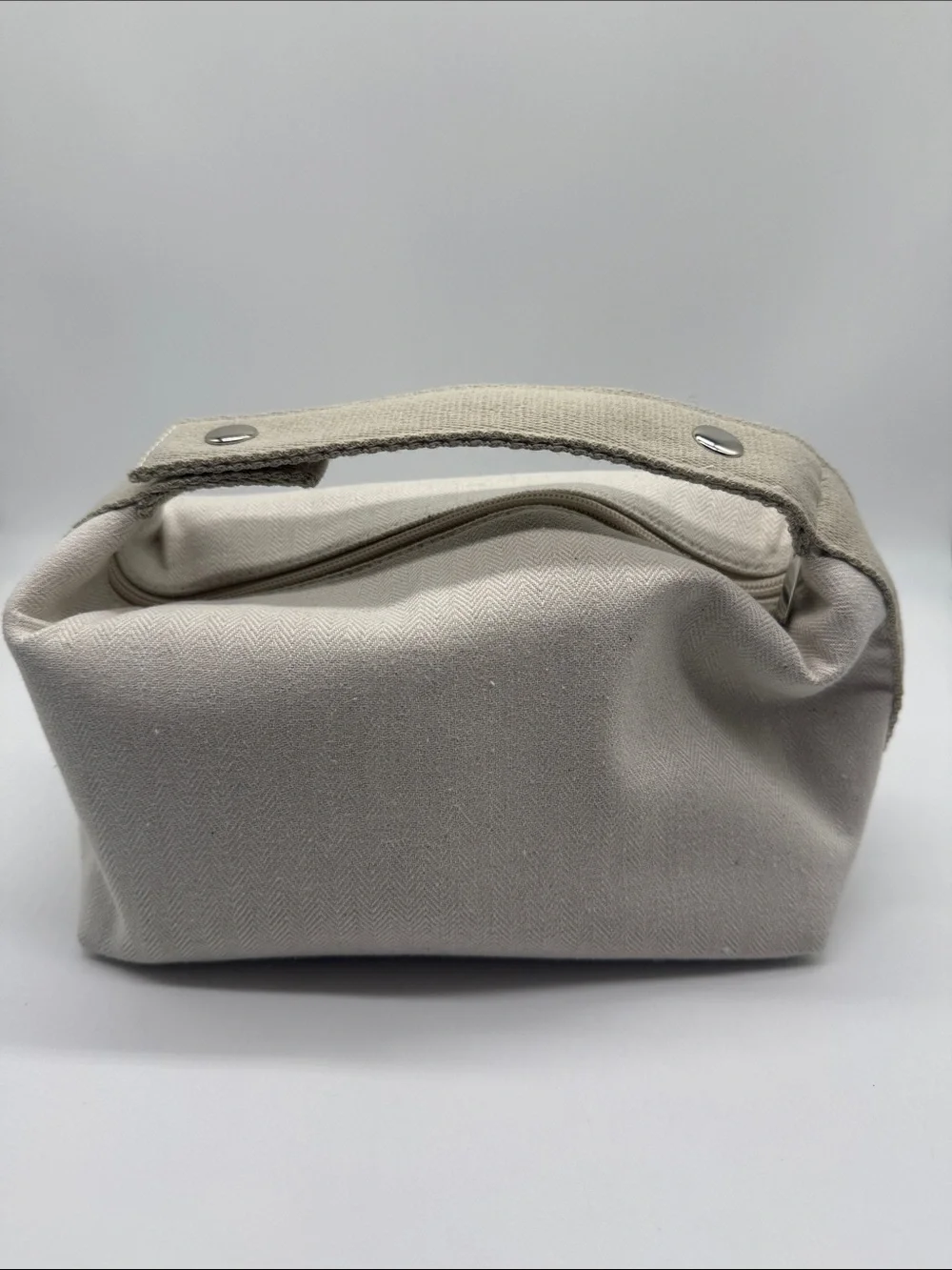 Cymbiotika Off White Herringbone Canvas Toiletry Cosmetic Travel Bag NWOT
